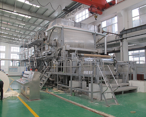 Dewatering process of vacuum suction box of Fourdrinier paper machine